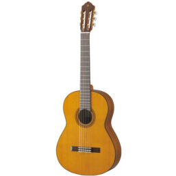 Alternative view of YAMAHA Konzertgitarre CG162S/C Fichten-/Zederndecke
