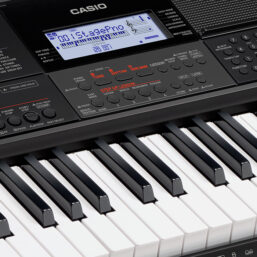 Alternative view of CASIO CT-X700 Keyboard