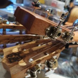 Alternative view of Original GITRONIK Concert Ukulele | 2023/24 Spalted Maple Edition